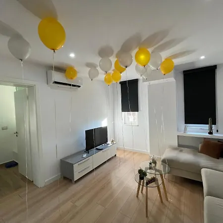 Apartamento Beige Tirana